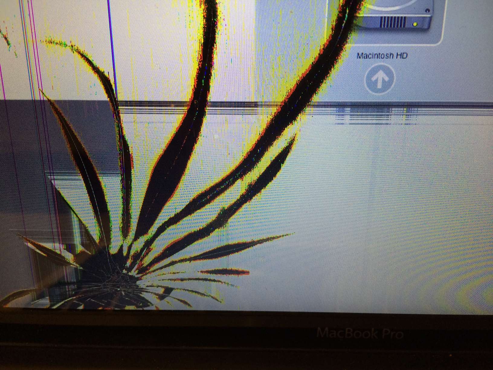 macbook pro screen cracked and black