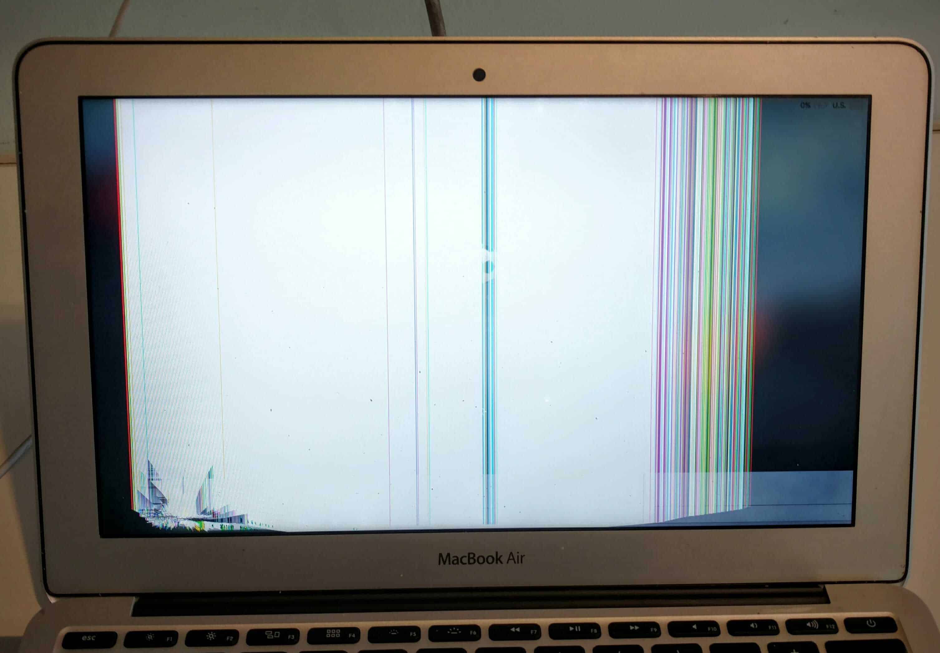 MacBook Air 11 with Damaged LCD Screen