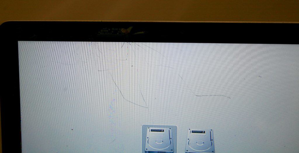 Damaged Screen MacBook Pro