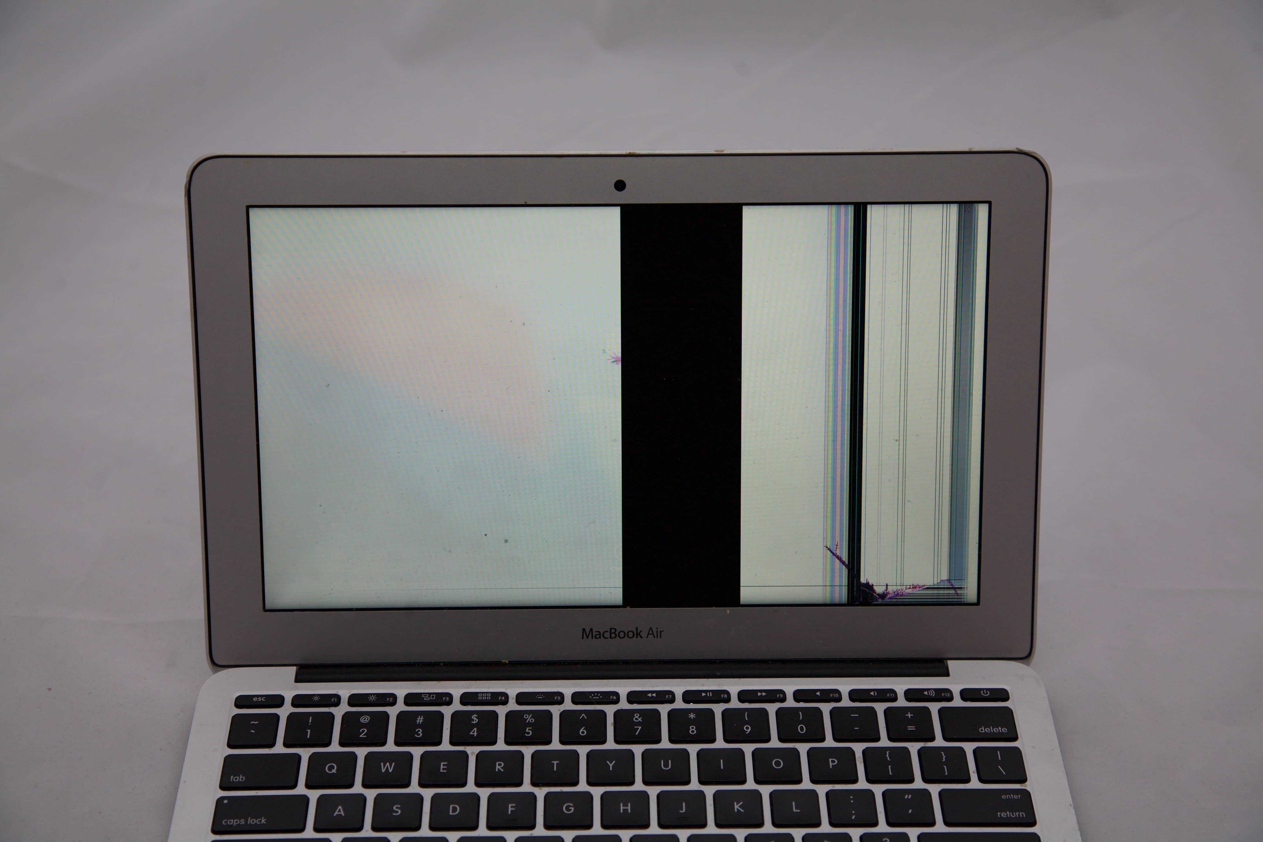 MacBook Screen Replacement - MacScreenRepair.com