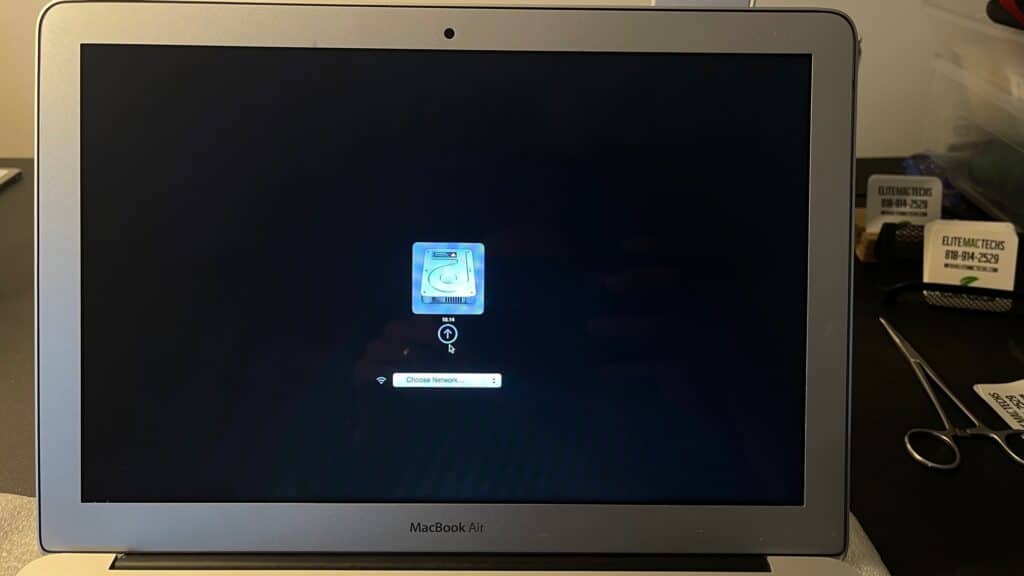 MacBook Air Specs on Display 1b