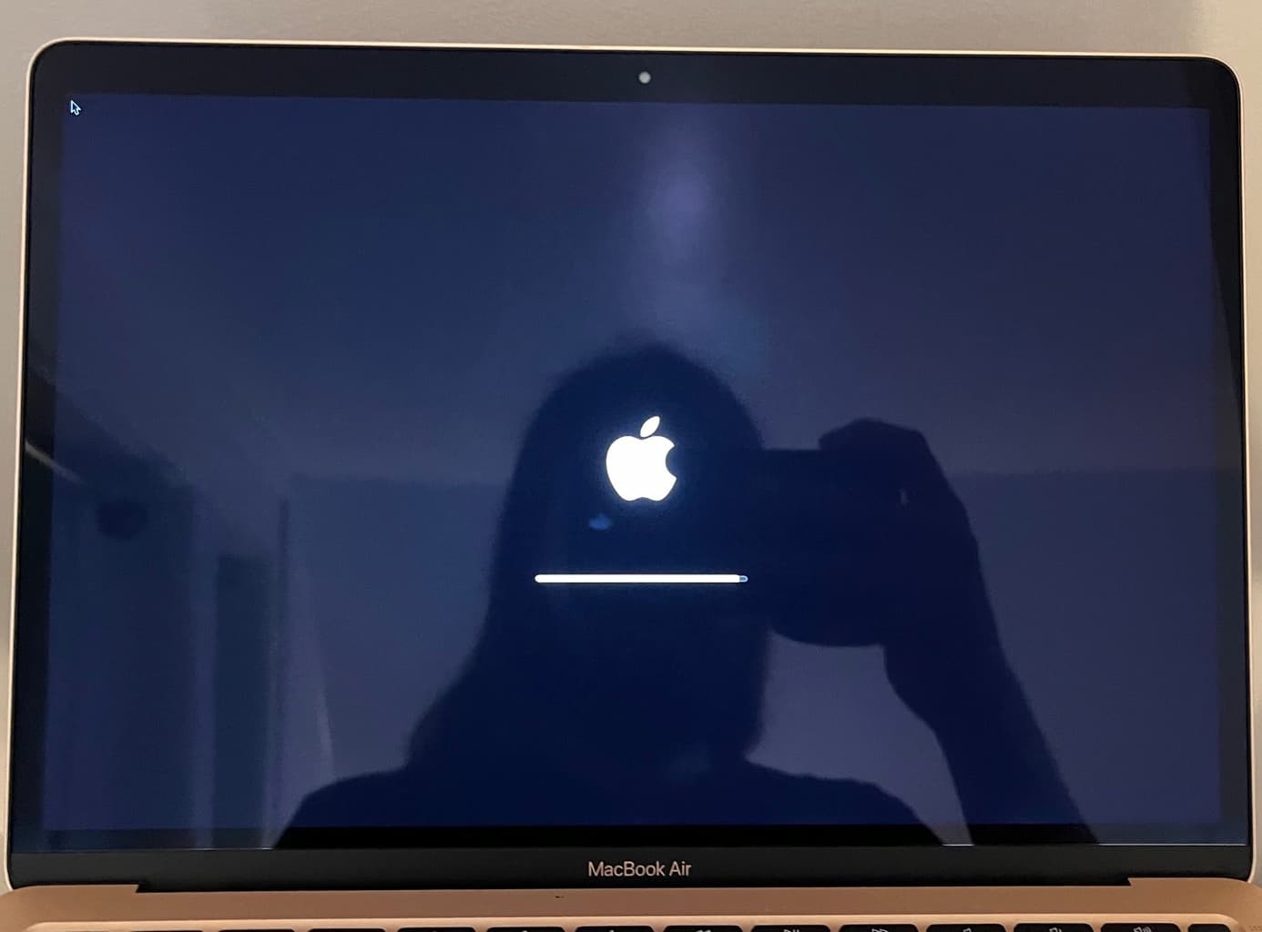 MacBook Air Good Screen 2020 M1 A2337