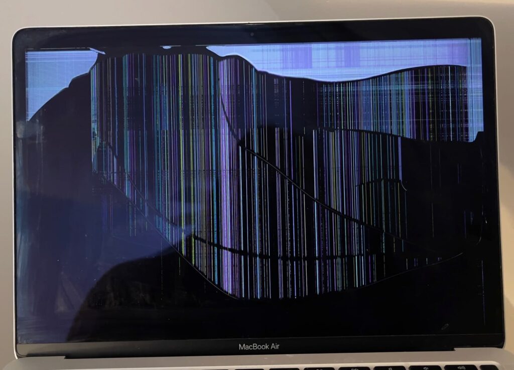 Multi-Colored Lines On MacBook Air Screen 2 Lines on screen MacBook Air