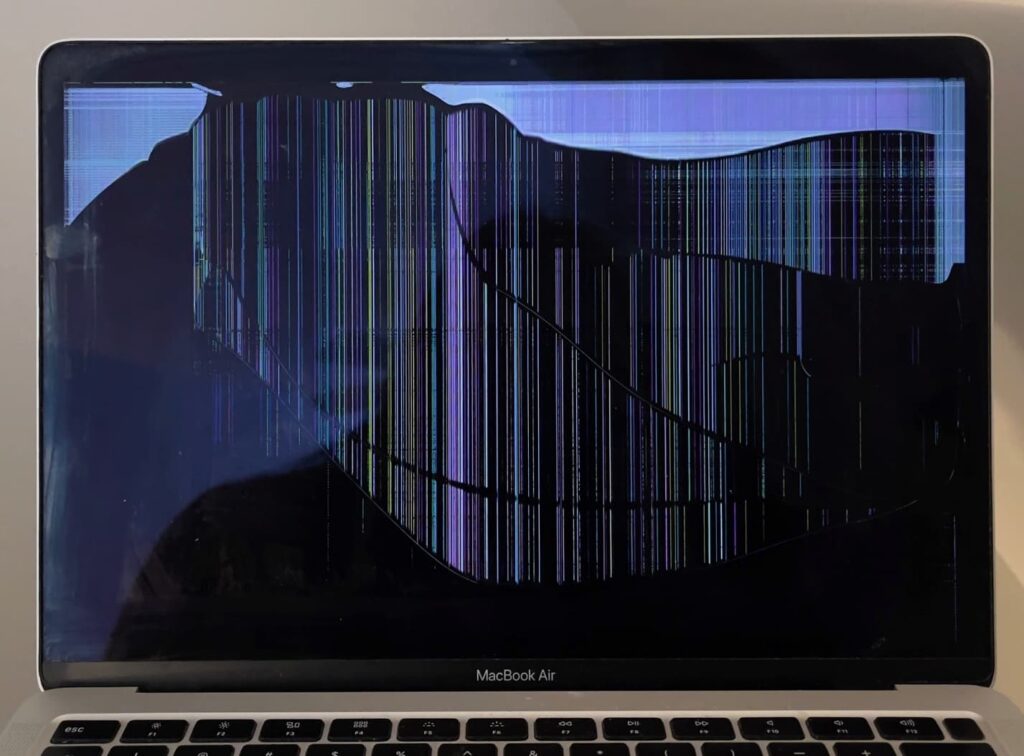 Lines on broken screen MacBook Air