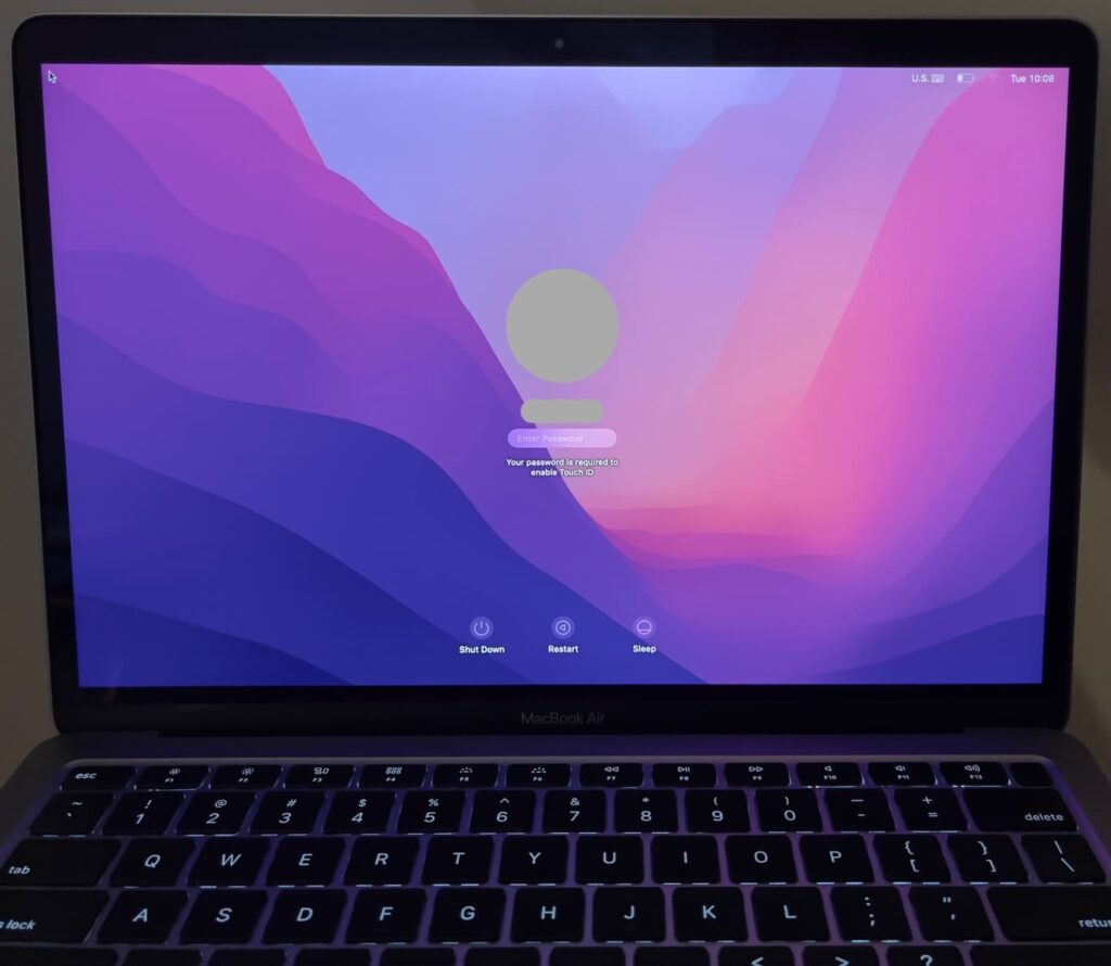 A2179 Closed on Object -Cracked Screen 6 Working screen after repair from device being closed on object.