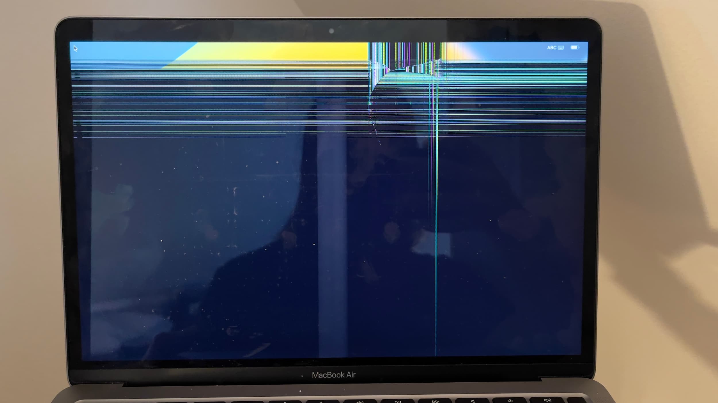MacBook Air Screen Repair 43 Cracked M1 A2337 Air