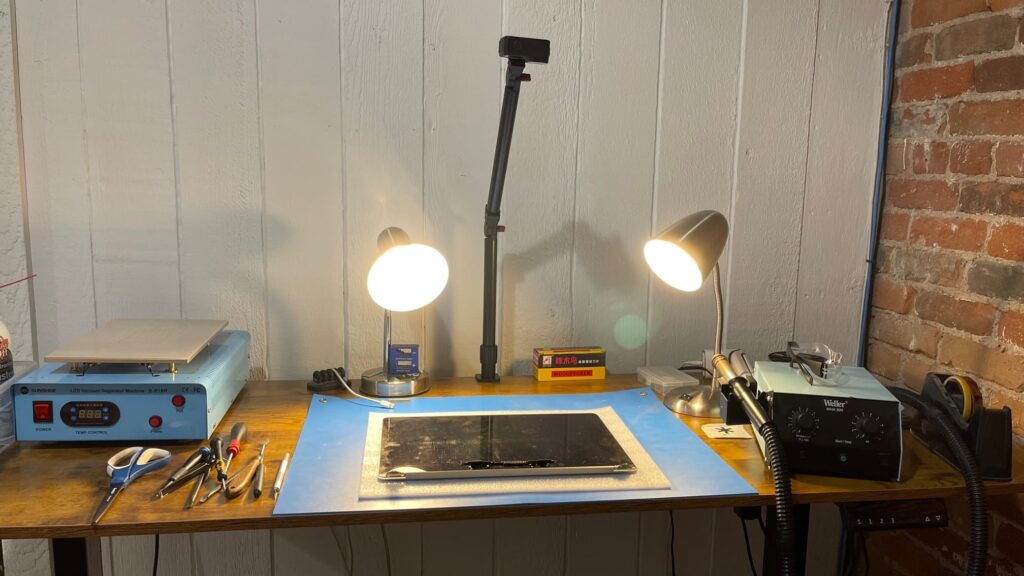 Screen repair station